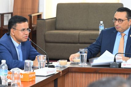 कर प्रशासन प्रभावकारी बने नेपाल चाँडै ग्रे लिस्टबाट बाहिरिन्छ: अर्थमन्त्री वाग्ले
