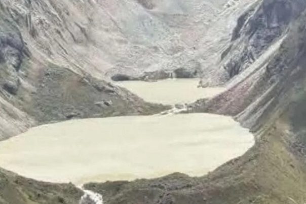 भूटानमा हिमताल विस्फोटपछि बाढी, तातोपानी कुण्ड बगायो